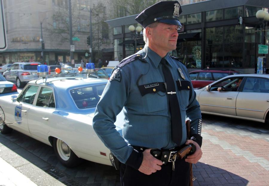  Plymouth Satellite Police Cruiser 1970 года  (фото 5 из 5)